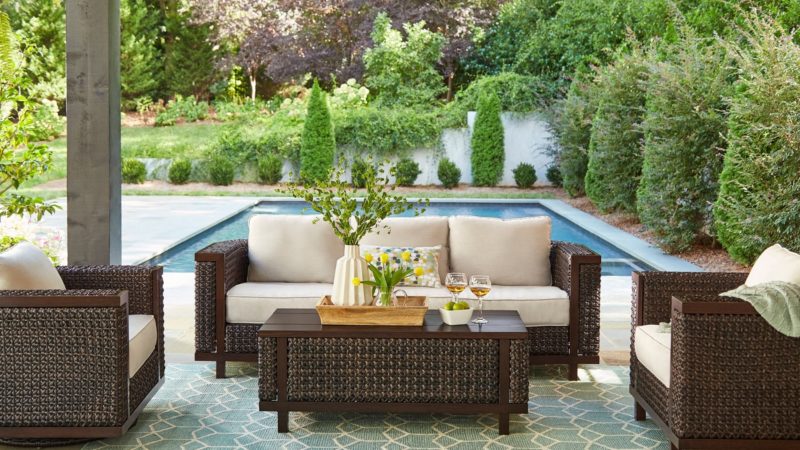 Modern & Contemporary Outdoor Furniture